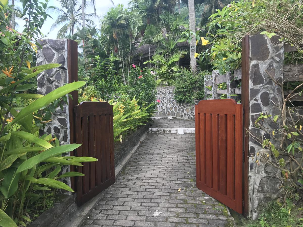 Villa Serendah Senggigi Eksteriør billede